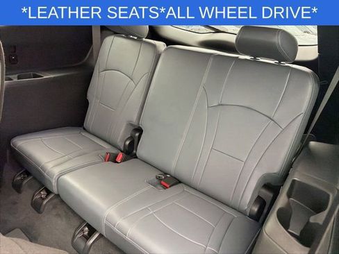 Used 2023 Buick Enclave Essence w/ Sport Touring Edition AWD/4WD image 20