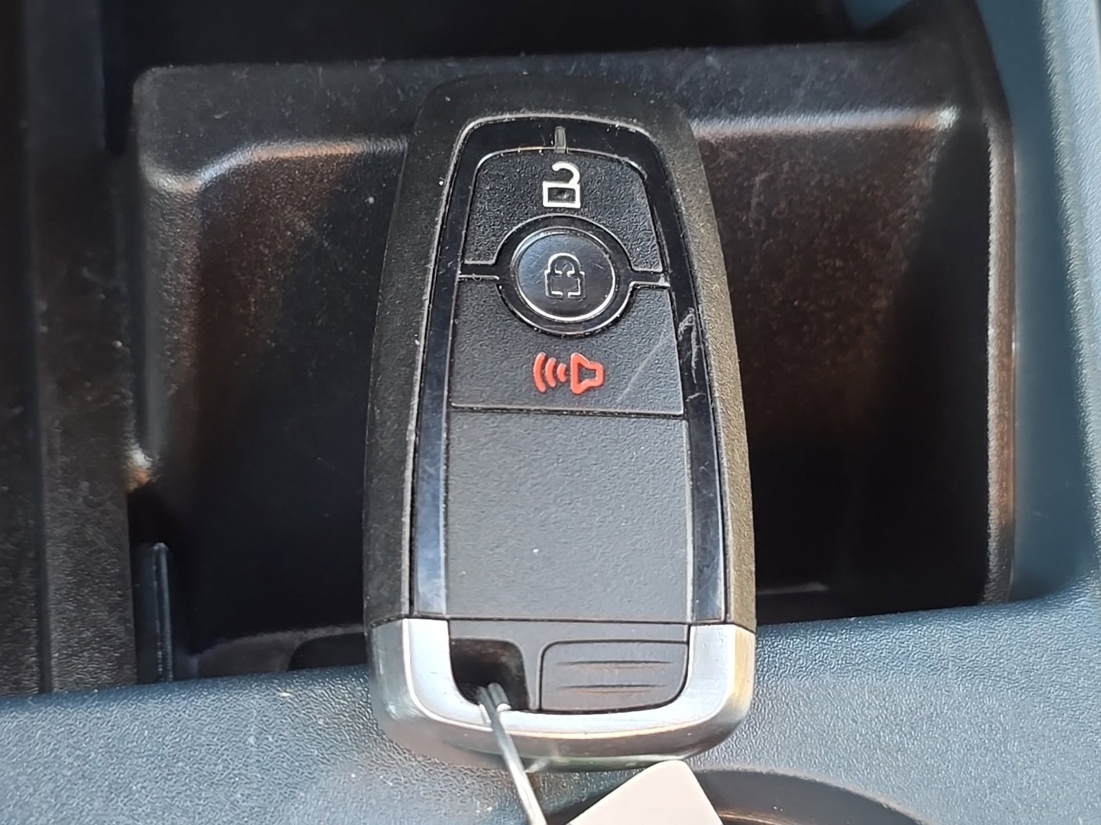 Used 2025 Ford Maverick Lobo AWD/4WD image 7