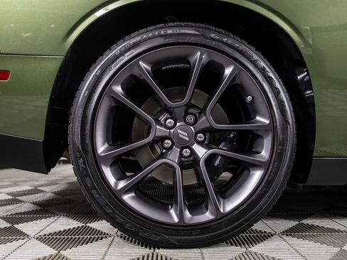 Used 2022 Dodge Challenger R/T Scat Pack w/ Plus Package RWD image 39