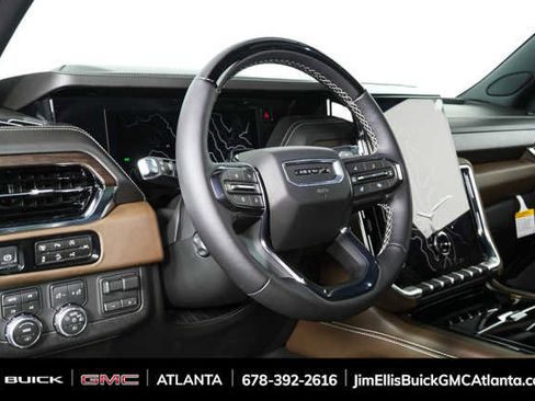 Used 2026 GMC Yukon Denali Ultimate image 4