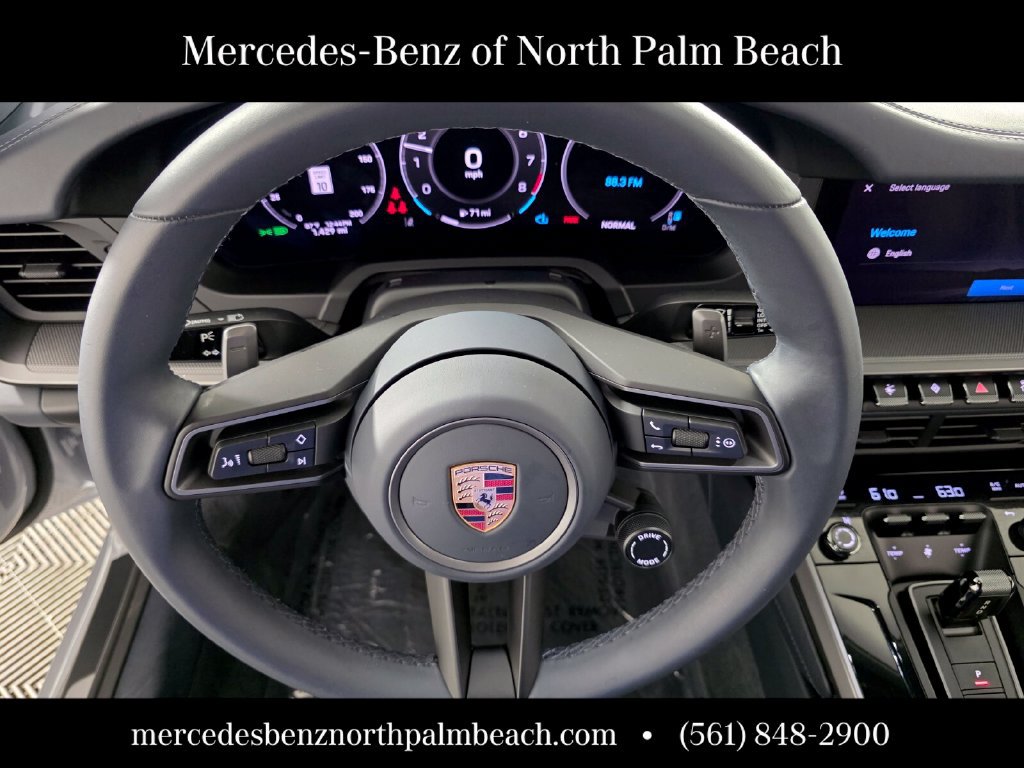 Used 2026 Porsche 911 Carrera RWD image 16