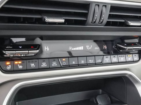 New 2026 MAZDA CX-90 Plug-In Hybrid w/ Premium Plus image 33