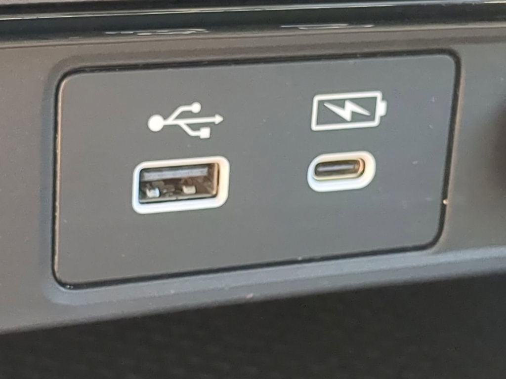 Used 2025 Honda CR-V EX image 19