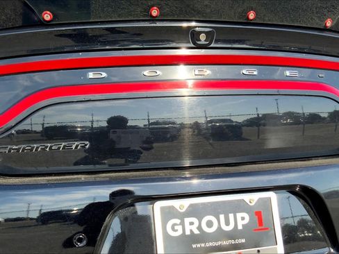 Used 2022 Dodge Charger Scat Pack RWD image 10