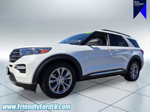Certified 2020 Ford Explorer XLT w/ Equipment Group 202A RWD image 2