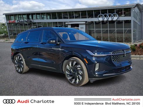 Used 2024 Lincoln Nautilus Reserve w/ Equipment Group 203A image 1