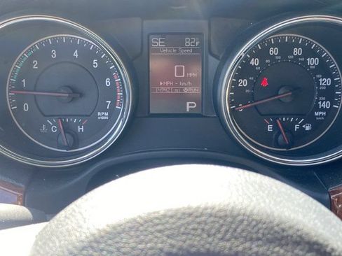 Used 2013 Jeep Grand Cherokee Limited w/ Advance Technology Group AWD/4WD image 20
