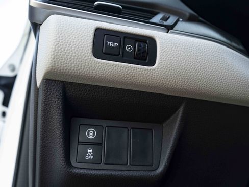 Used 2018 Honda Accord LX image 35