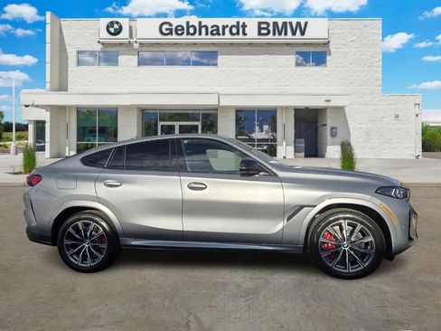 New 2026 BMW X6 M60i w/ Climate Comfort Package image 4