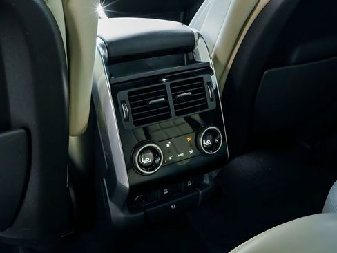 Used 2020 Land Rover Range Rover Sport HSE Dynamic image 43