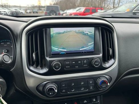 Used 2018 GMC Canyon SLT w/ Driver Alert Package image 28