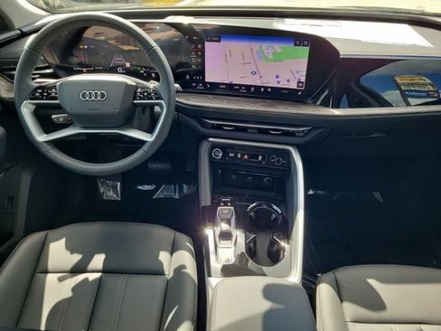 New 2025 Audi Q5 Premium Plus image 2