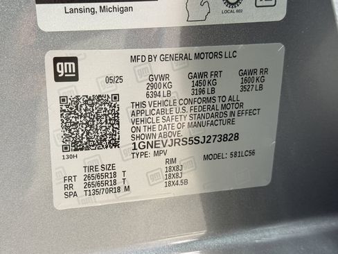 Used 2025 Chevrolet Traverse Z71 w/ Driver Confidence Package image 32