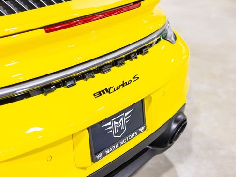 Used 2021 Porsche 911 Turbo S image 15
