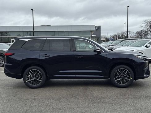 New 2026 Lexus TX 350 AWD image 4