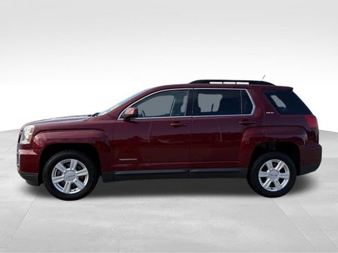 Used 2016 GMC Terrain SLE FWD image 2