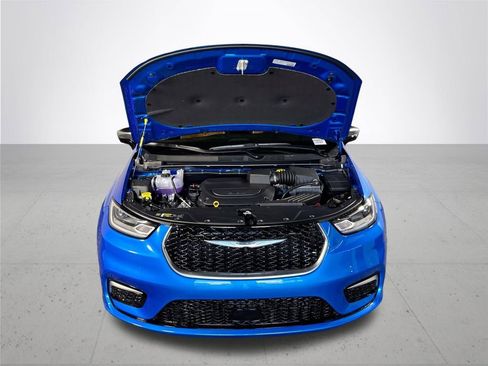 New 2026 Chrysler Pacifica Pinnacle AWD/4WD image 23
