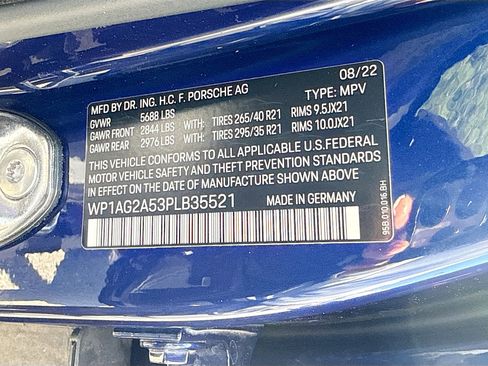 Used 2023 Porsche Macan S AWD/4WD image 43