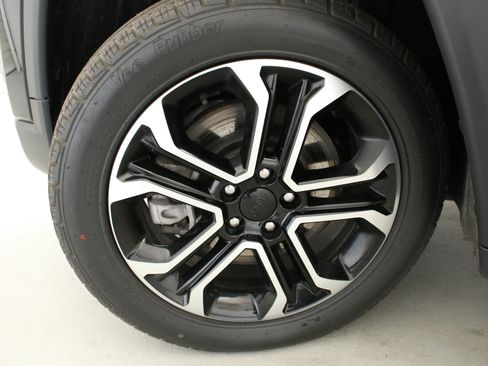 Used 2023 Jeep Compass Limited AWD/4WD image 28