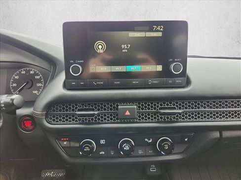 Used 2023 Honda HR-V Sport image 13