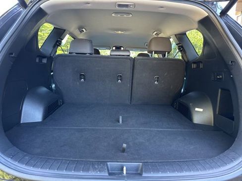 Used 2023 Hyundai Santa Fe SEL image 9