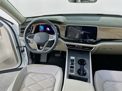 New 2026 Volkswagen Atlas SE image 19