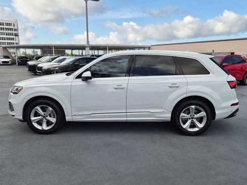 Used 2023 Audi Q7 2.0T Premium Plus w/ Premium Plus Package AWD/4WD image 3