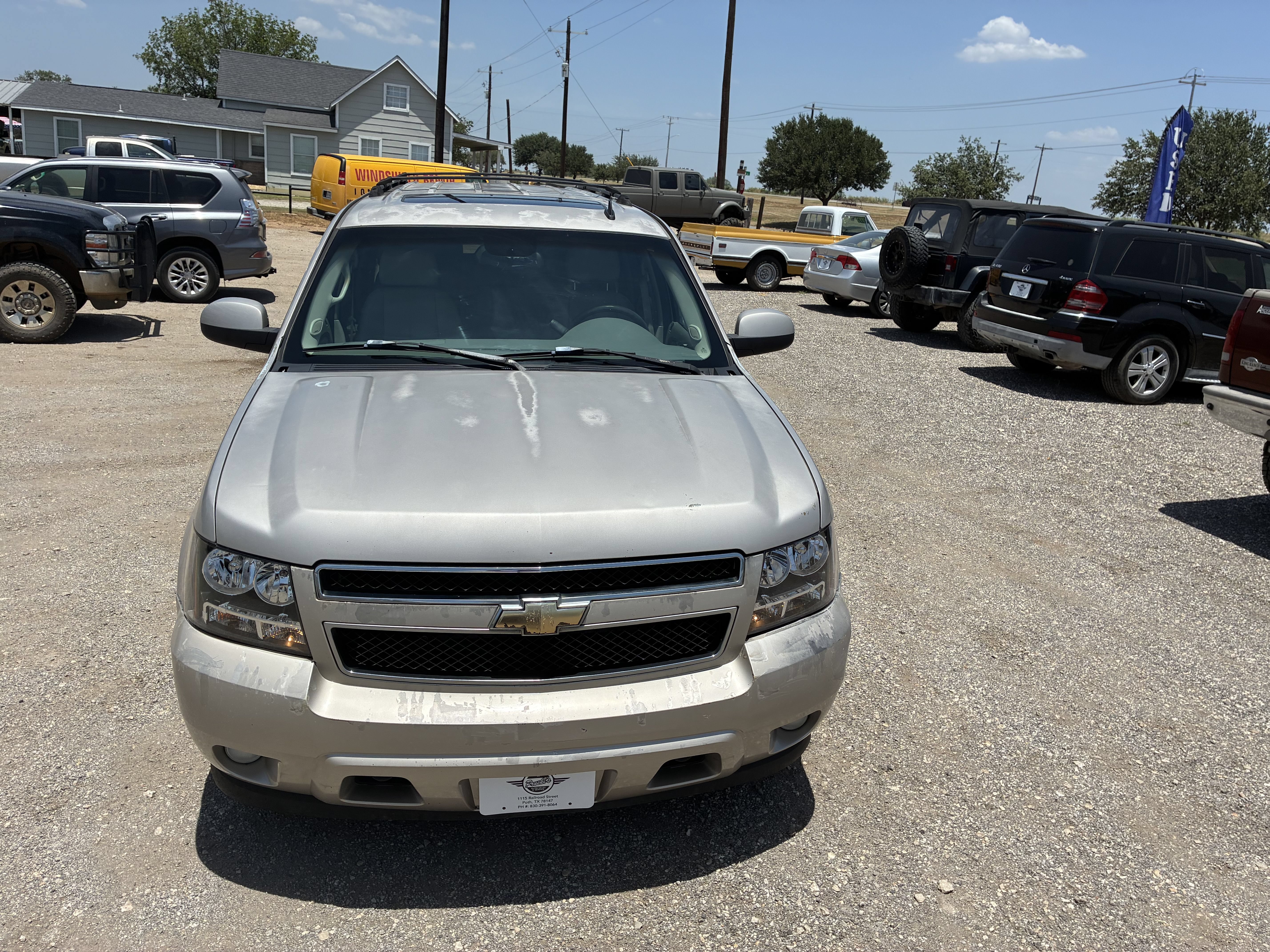Used 2007 Chevrolet Suburban LT w/ LT Preferred Equipment Group AWD/4WD image 11