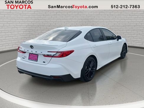 Certified 2025 Toyota Camry SE image 5