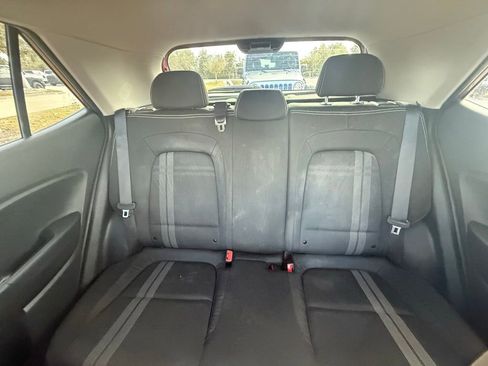 Used 2023 Hyundai Venue SEL w/ Cargo Package image 24