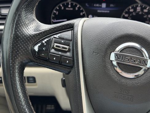 Used 2019 Nissan Maxima Platinum w/ Sport Mat Group FWD image 18