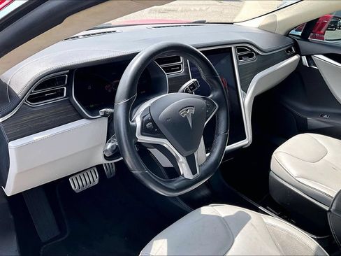 Used 2014 Tesla Model S P85 RWD image 16