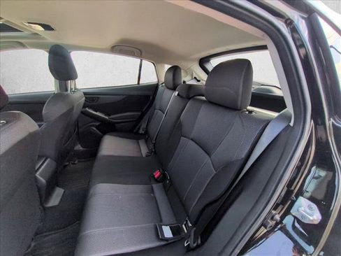 Used 2022 Subaru Impreza 2.0i Premium AWD/4WD image 19