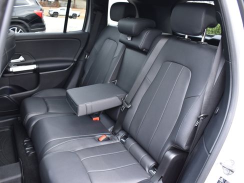 Used 2020 Mercedes-Benz GLB 250 GLB 250 image 30