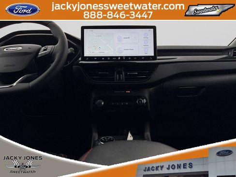 Used 2024 Ford Escape ST-Line w/ Tech Pack #1 AWD/4WD image 12