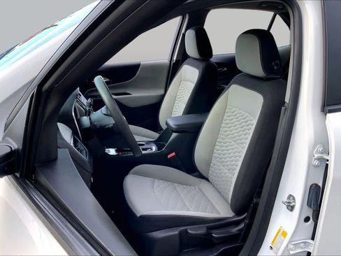 Used 2020 Chevrolet Equinox LS AWD/4WD image 9