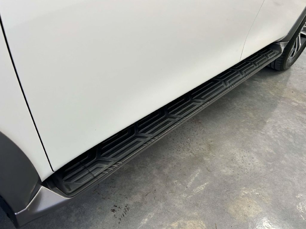 Used 2019 Nissan Armada SL w/ Premium Package RWD image 9