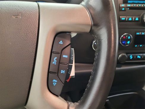 Used 2013 GMC Sierra 1500 SLE w/ Power Tech Package image 22