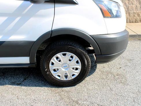 Used 2018 Ford Transit 250 138 image 15