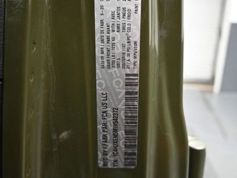 Used 2021 Jeep Wrangler Unlimited Sahara w/ Uconnect 4C Nav & Sound Group image 15