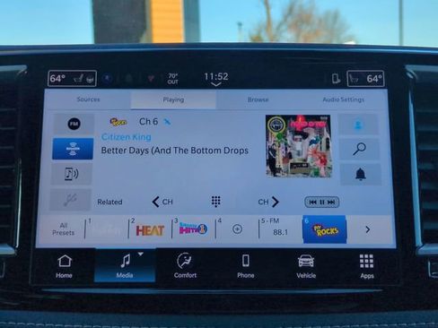 New 2026 Chrysler Pacifica Select image 18