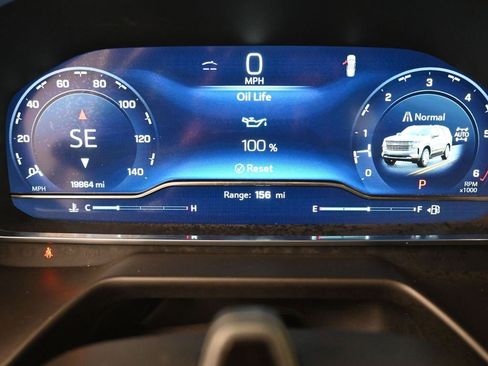 Used 2024 Chevrolet Tahoe High Country w/ Advanced Technology Package image 37