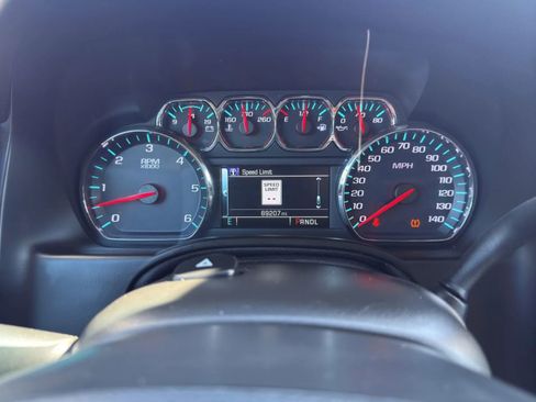Used 2019 Chevrolet Tahoe LT AWD/4WD image 17