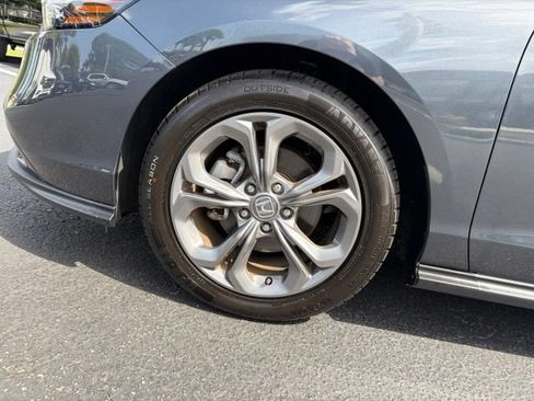 Used 2024 Honda Accord EX image 9