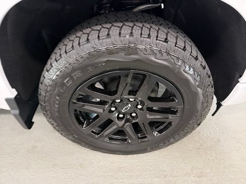New 2026 Chevrolet Silverado 1500 RST w/ All Star Edition Plus AWD/4WD image 4