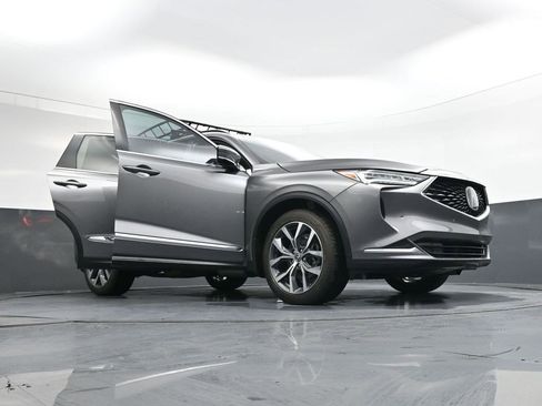 Used 2024 Acura MDX FWD w/ Technology Package image 41