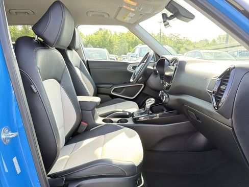 Used 2024 Kia Soul GT-Line image 17
