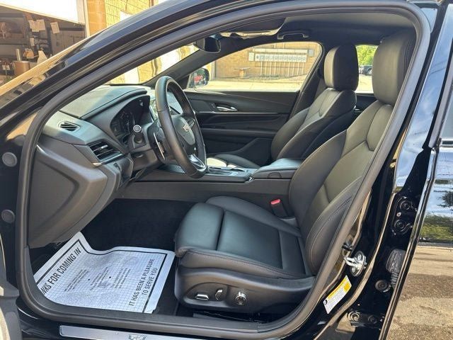 Certified 2025 Cadillac CT4 Sport w/ Cold Weather Package AWD/4WD image 9