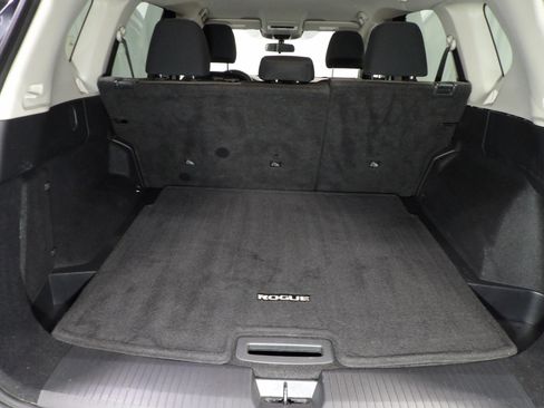 Used 2022 Nissan Rogue S FWD image 8