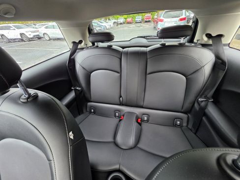 Used 2015 MINI Cooper 2-Door Hardtop FWD image 15